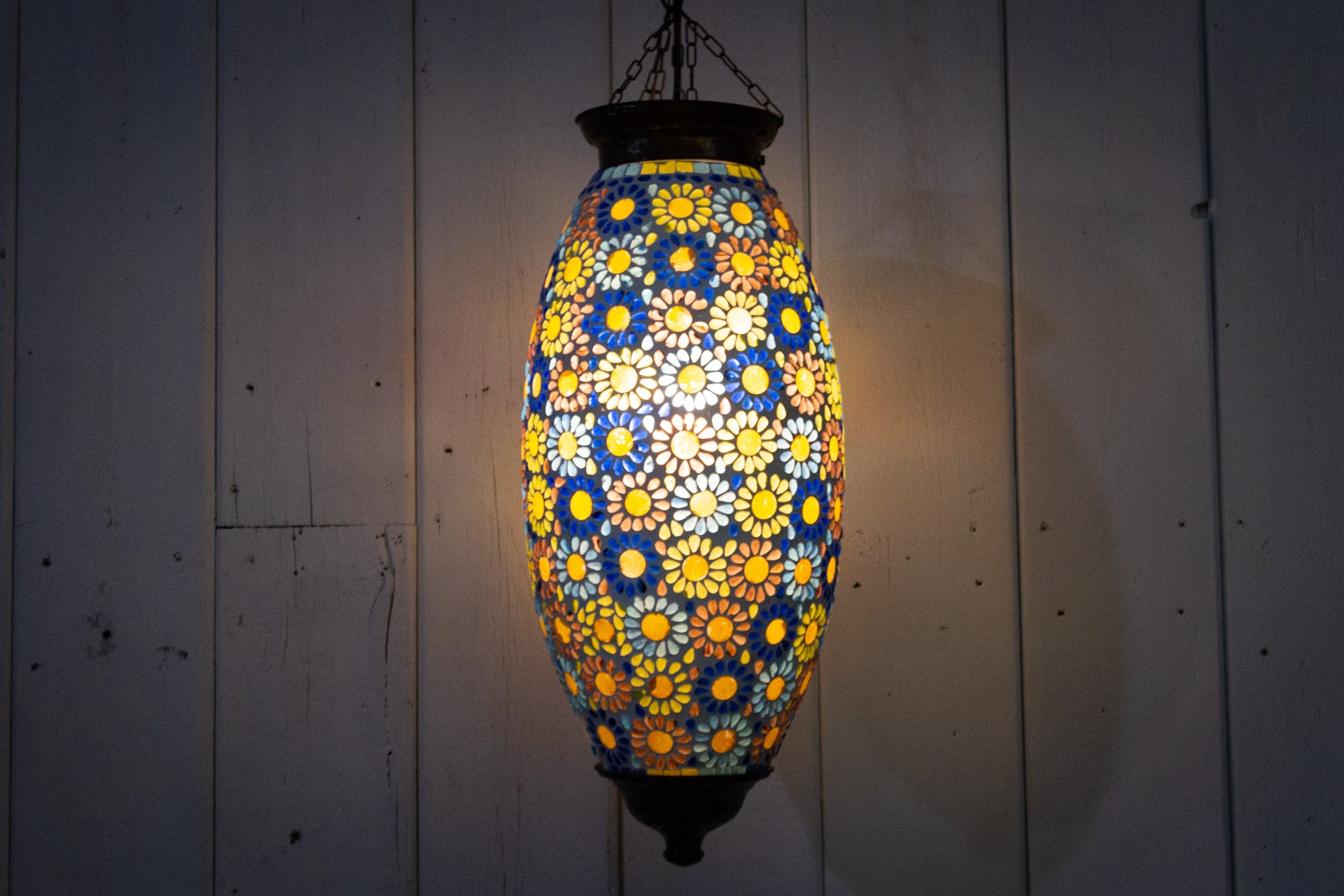 DE-COR | Globally Inspired, Colorful Floral Mosaic Lamp