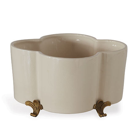 Port 68, Cream Quatrefoil Planter