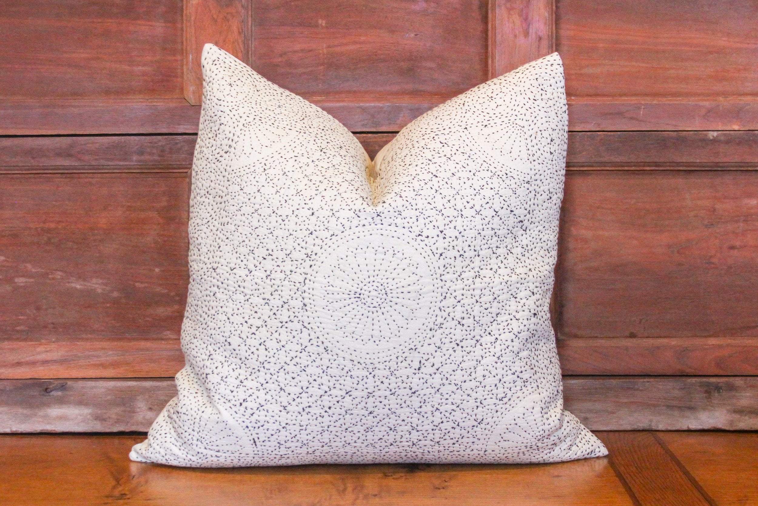 DE-COR | Globally Inspired, Cream Stitch Filanan Kantha Pillow (Trade)